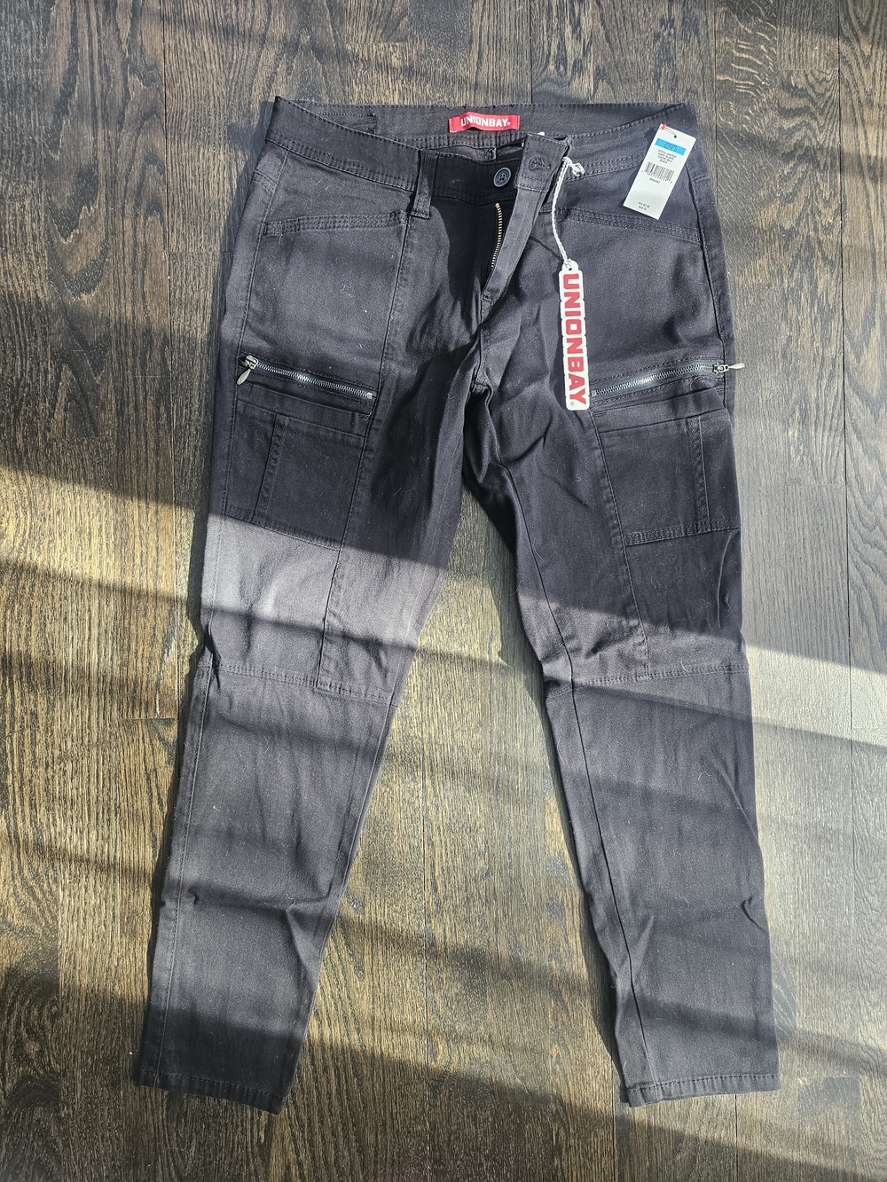 UNIONBAY Men's Black Slim Cargo Pants with Zip Pockets